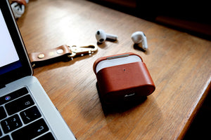 **Exclusive Offer Now** UNIC Airpods 3 Leather Case (Ready Stock)